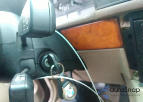 1993 BMW 525 I Automatic from USA, damaged, VIN WBAHD6317PBJ84928